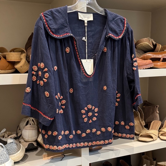 Tops - Tuckernuck, The Great, Navy Embroidered Top